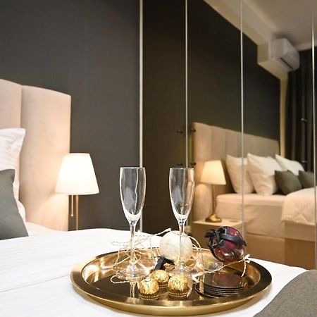 BW Sky View Belgrade Waterfront Apartment ภายนอก รูปภาพ
